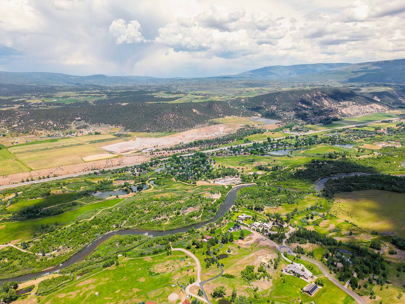 Community and river landscape in the Roaring Fork Valley